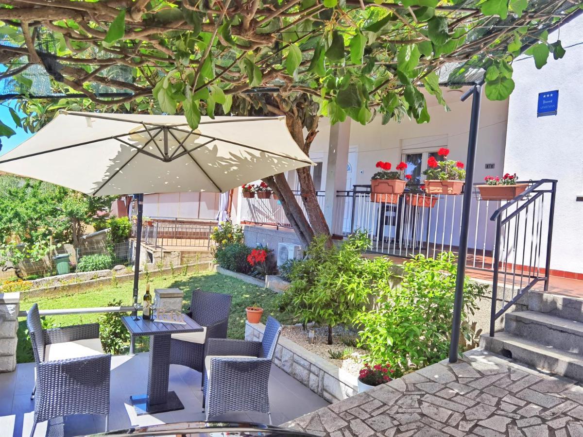 Apartman Rocan Vrsar Exterior photo
